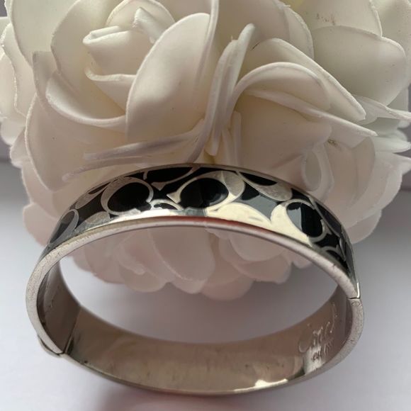 Coach logo slim bangle bracelet black - Picture 2 of 7